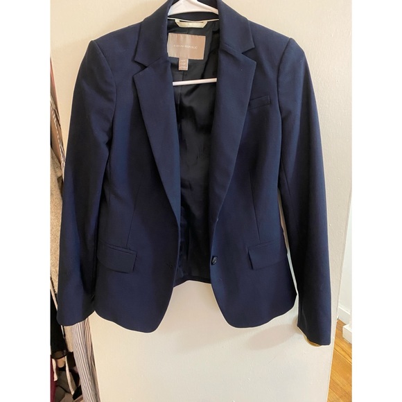 Banana Republic Navy Blue Blazer - Picture 3 of 4